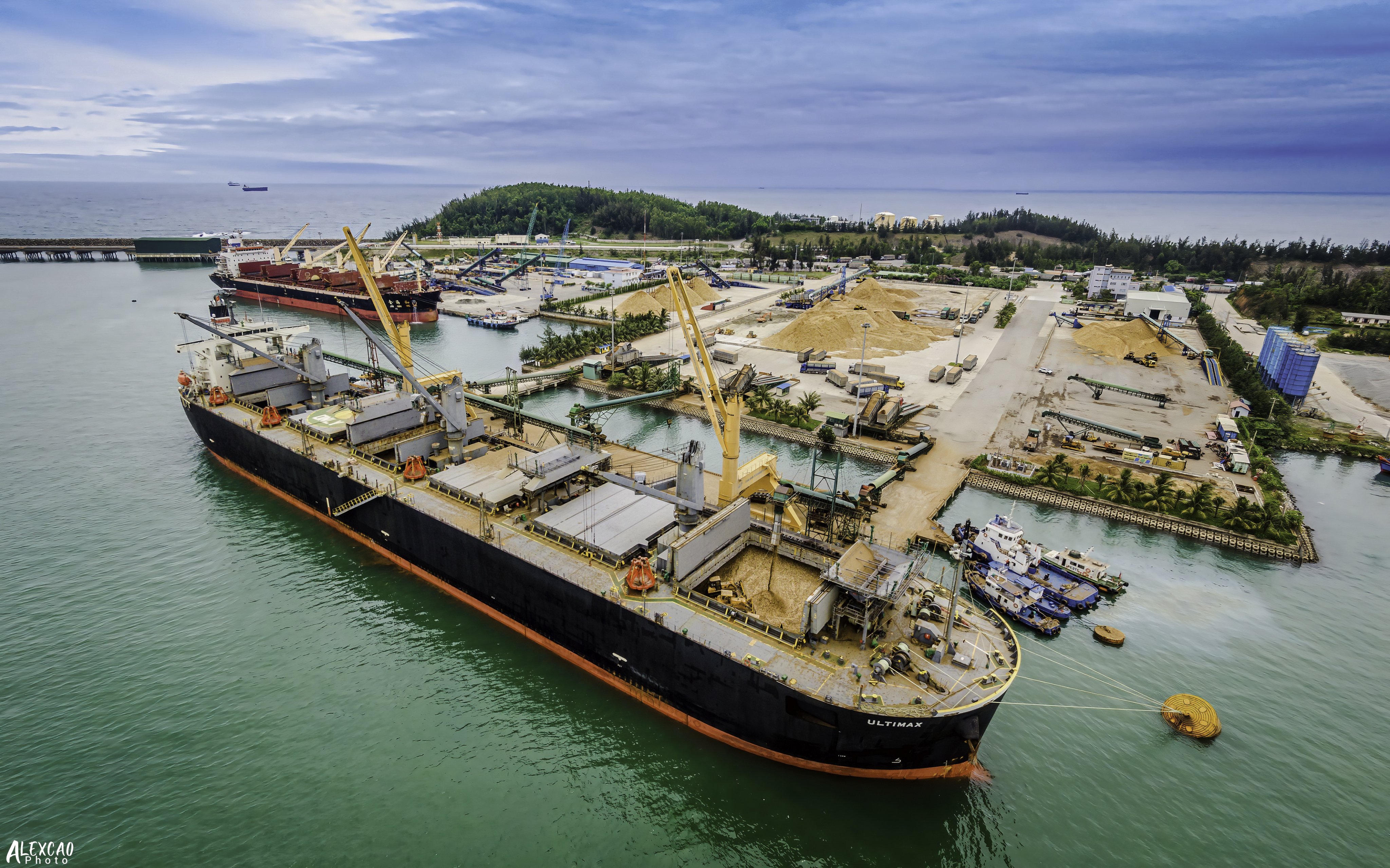 Gemadept Dung Quất không ngừng cải tiến nâng cao chất lượng hàng đầu khu vực