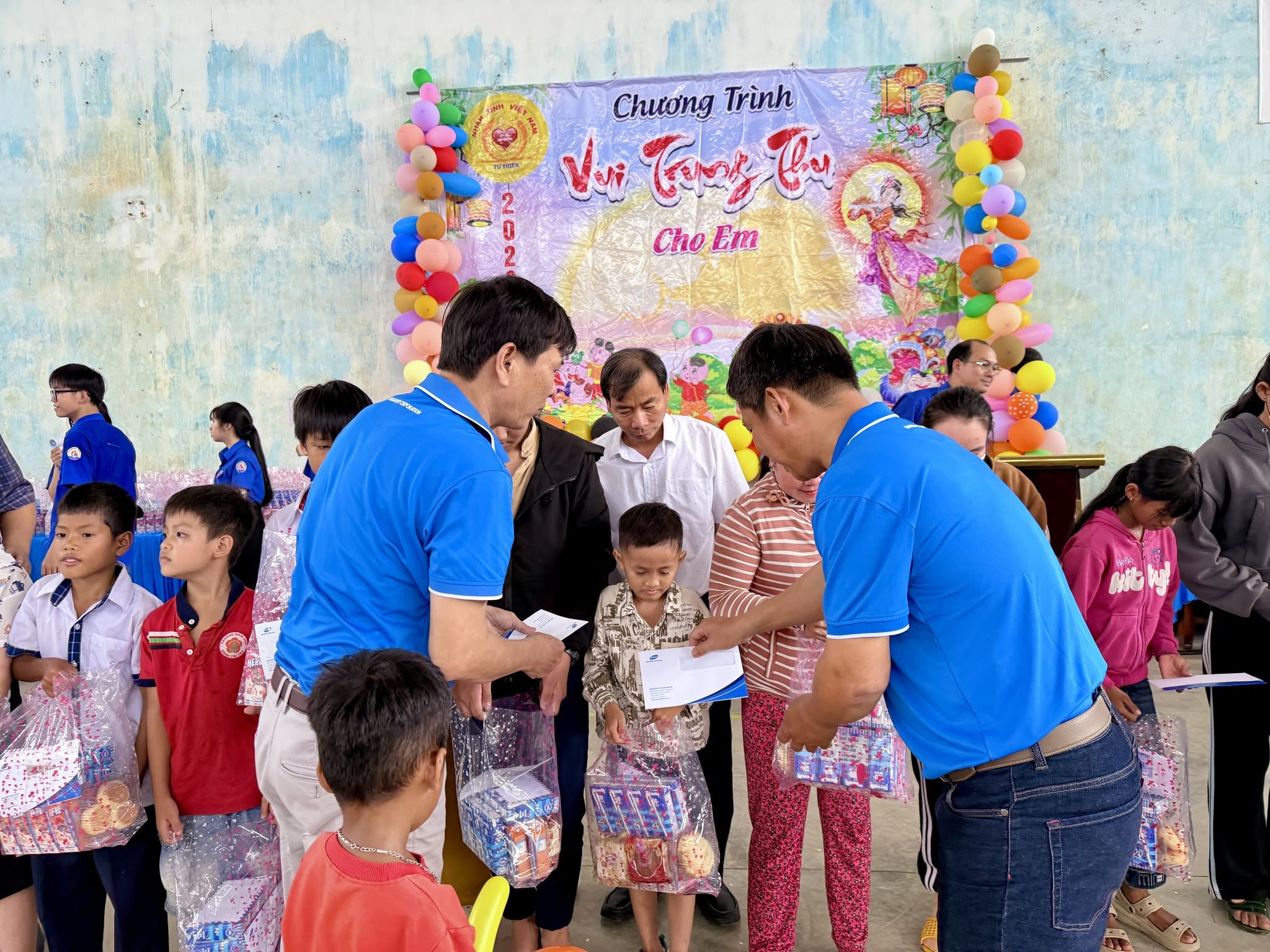 Gemadept Dung Quất – Tiếp Tục Đồng Hành Cùng “Vui Trung Thu Cho Em” Lần Thứ 16
